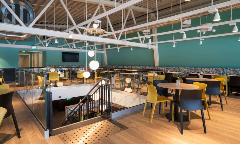 Imagen del bar/restaurante del Hotel Thon Gardermoen. Foto 2