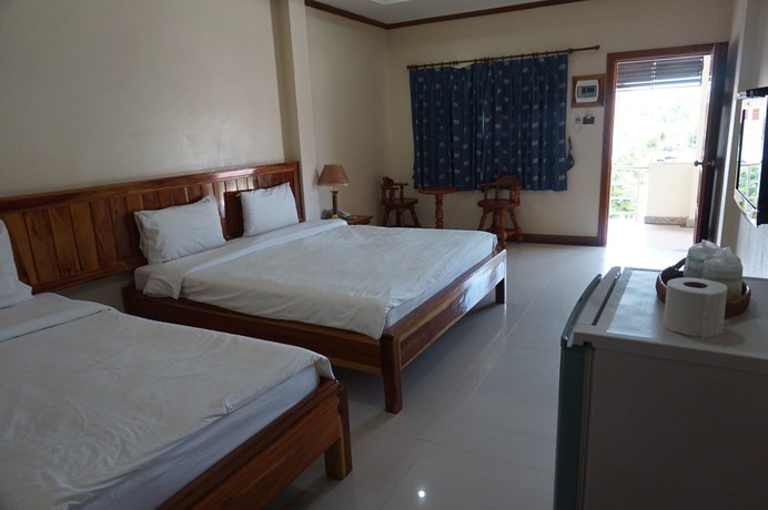 Imagen de la habitación del Hotel Thon Koon Resort. Foto 18