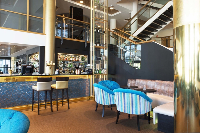 Imagen del bar/restaurante del Hotel Thon Opera. Foto 3