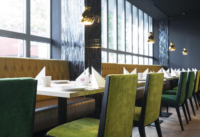 Imagen del bar/restaurante del Hotel Thon Orion. Foto 2