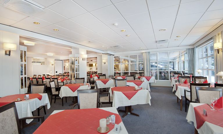 Imagen de los interiores del Hotel Thon Partner Jølster. Foto 19