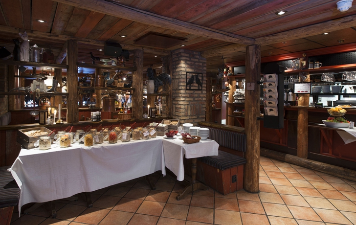 Imagen del bar/restaurante del Hotel Thon Polar. Foto 6