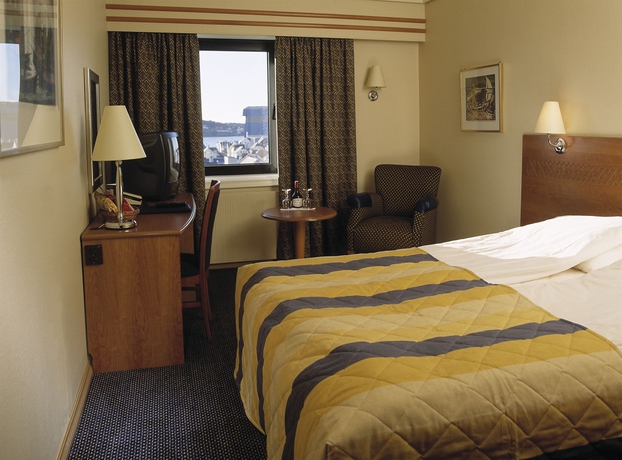 Imagen de la habitación del Hotel Thon Saga. Foto 2