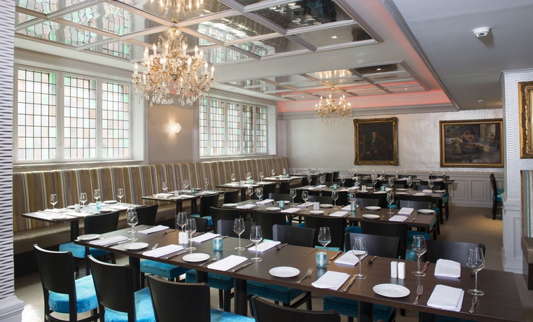 Imagen del bar/restaurante del Hotel Thon Slottsparken. Foto 2