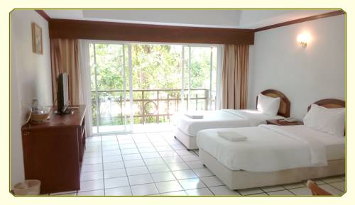 Imagen de la habitación del Hotel Thong Paeka. Foto 10