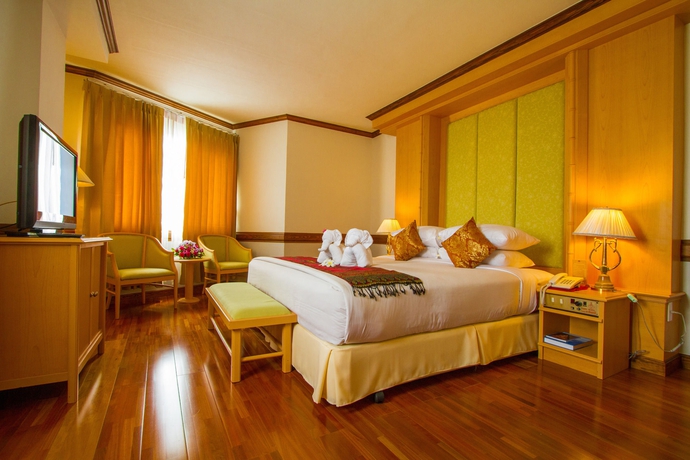 Imagen de la habitación del Hotel Thong Tarin. Foto 10