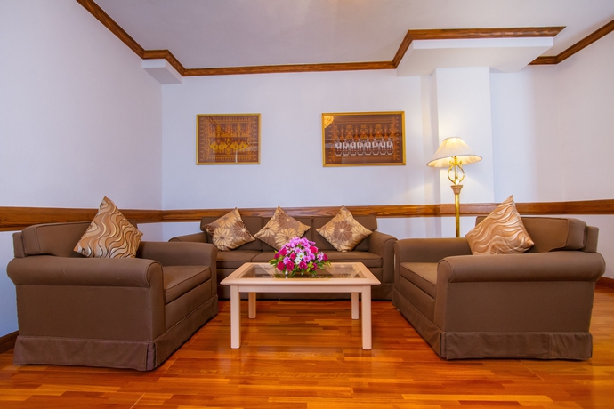 Imagen de los interiores del Hotel Thong Tarin. Foto 14