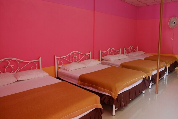 Imagen de la habitación del Hotel Thongchai Resort. Foto 19