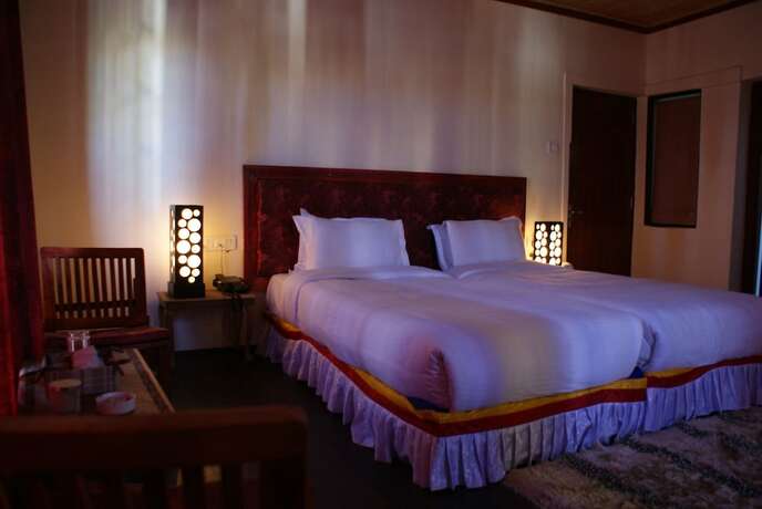 Imagen de la habitación del Hotel Thongsal. Foto 9
