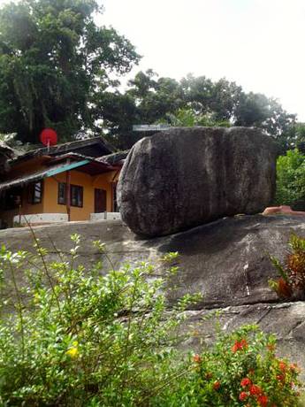 Imagen de la habitación del Hotel Thongtapan Resort. Foto 10