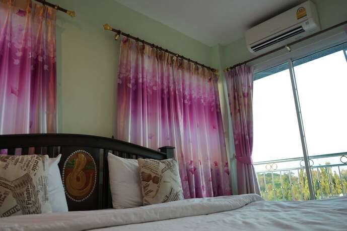 Imagen de la habitación del Hotel Thonkla Happyhome. Foto 16