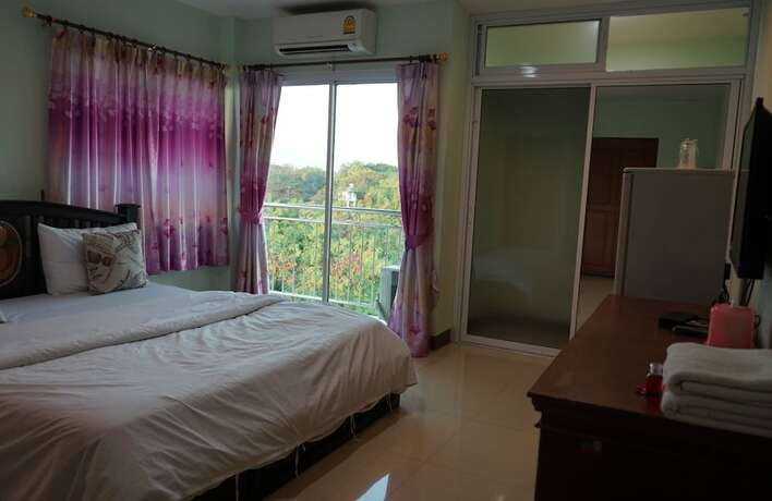 Imagen de la habitación del Hotel Thonkla Happyhome. Foto 19