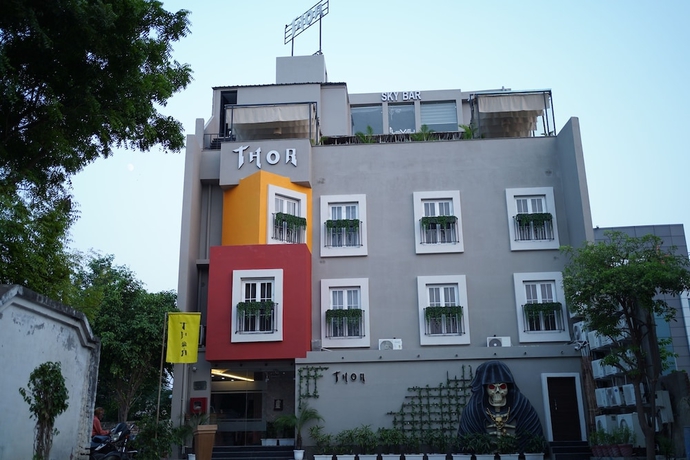 Imagen del bar/restaurante del Hotel Thor. Foto 2