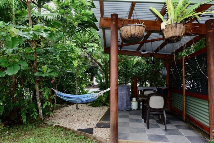 Imagen de la habitación del Hotel Thornton Beach Bungalows. Foto 21