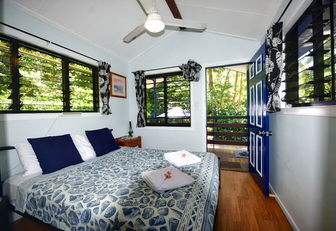 Imagen de la habitación del Hotel Thornton Beach Bungalows. Foto 24