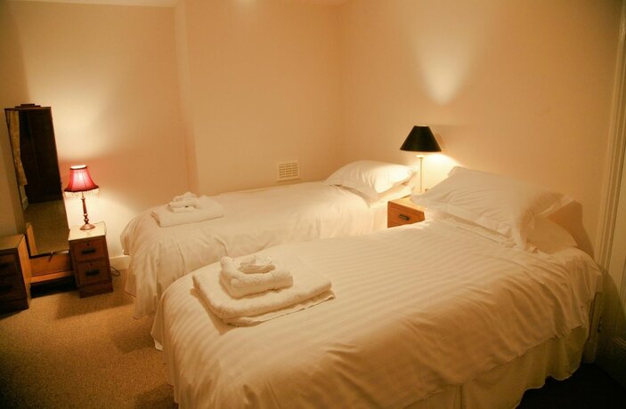 Imagen de la habitación del Hotel Thornton Manor Estates. Foto 18