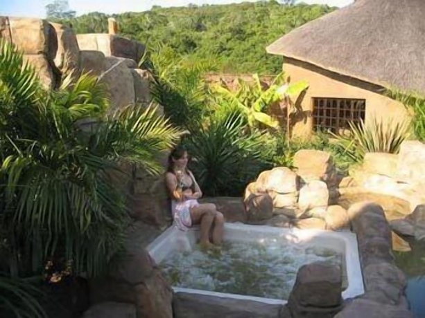 Imagen de la piscina del Hotel Thornycroft Lodge. Foto 16