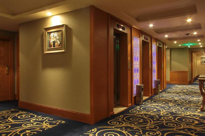 Imagen de los interiores del Hotel Thousand Nights Amman. Foto 9