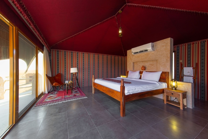 Imagen de la habitación del Hotel Thousand Nights Camp. Foto 6