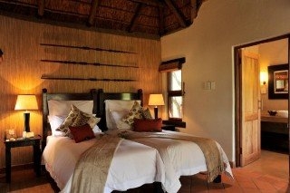 Imagen de la habitación del Hotel Three Cities Madikwe River Lodge. Foto 2