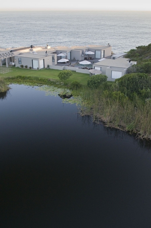 Imagen de los exteriores del Hotel Three Cities Plettenberg Park. Foto 4