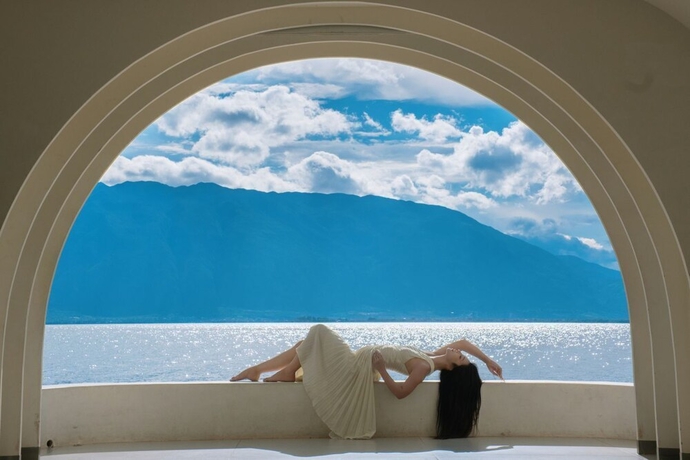 Imagen de los interiores del Hotel Three Colours Yunhe Erhai. Foto 16