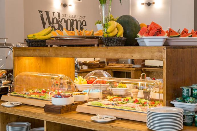 Imagen del bar/restaurante del Hotel Three Corners Anna. Foto 3