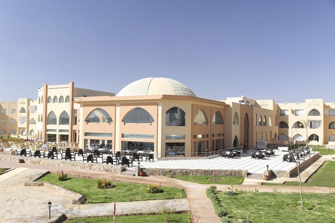 Imagen general del Hotel Three Corners Equinox Beach Resort. Foto 2