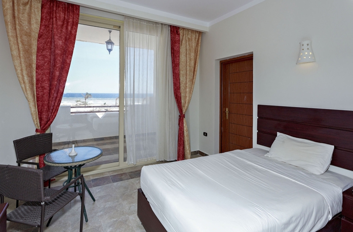 Imagen de la habitación del Hotel Three Corners Equinox Beach Resort. Foto 9