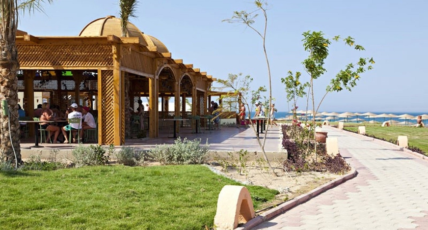 Imagen de los exteriores del Hotel Three Corners Sunny Beach Resort. Foto 10