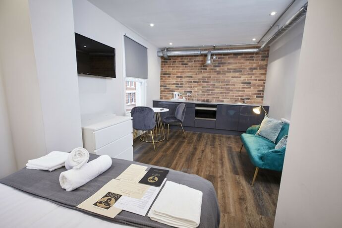Imagen de la habitación del Hotel Three Cranes Serviced Apartments. Foto 13
