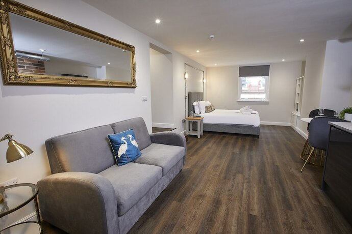 Imagen general del Hotel Three Cranes Serviced Apartments. Foto 10