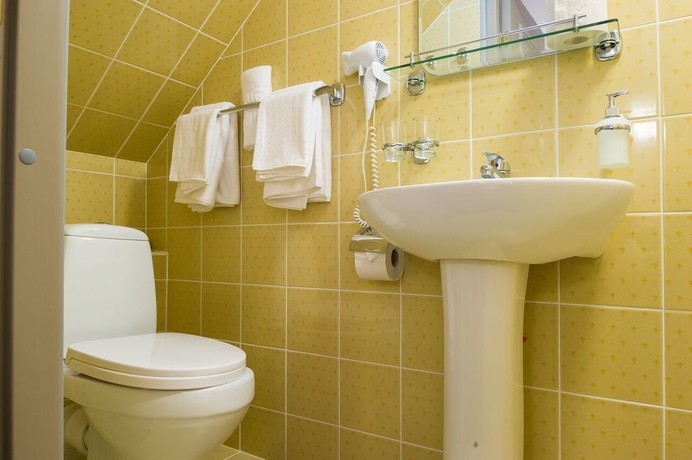 Imagen de la habitación del Hotel Three Crowns Residents. Foto 6