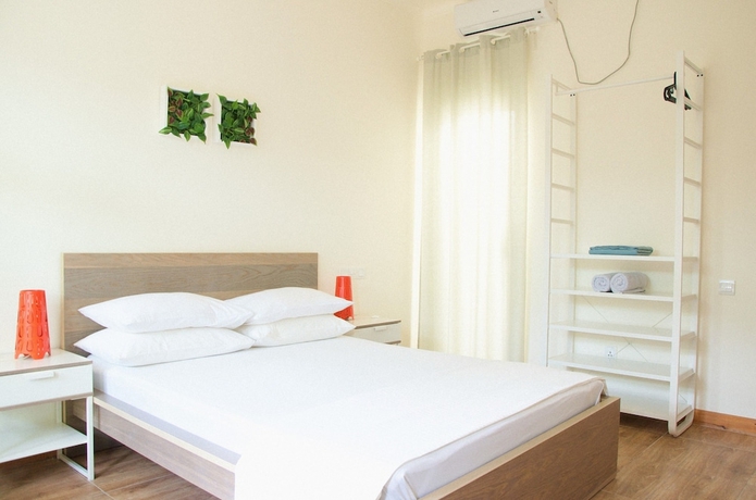 Imagen de la habitación del Hotel Three Hearts Guesthouse. Foto 14
