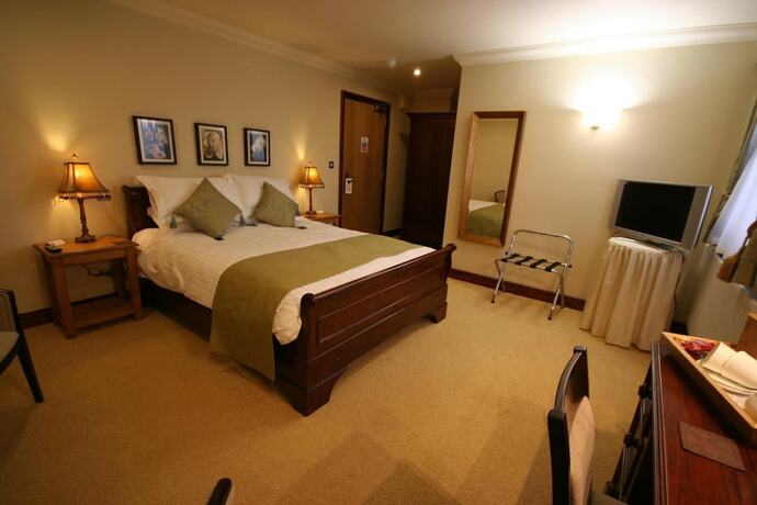 Imagen general del Hotel Three Horseshoes Country Inn and Spa. Foto 5