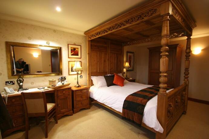 Imagen general del Hotel Three Horseshoes Country Inn and Spa. Foto 14
