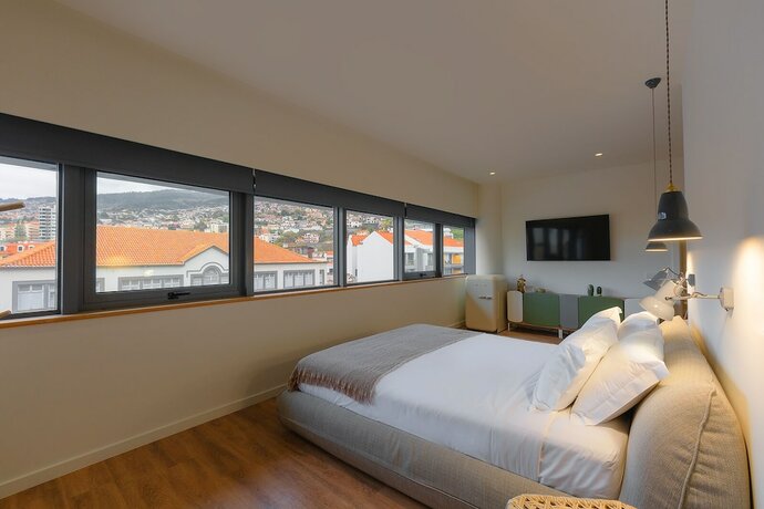 Imagen de la habitación del Hotel Three House. Foto 20