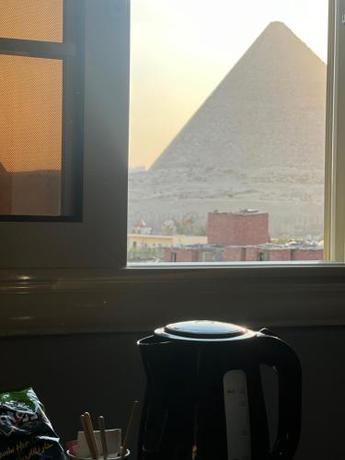 Imagen general del Hotel Three Imhotep pyramids INN. Foto 2