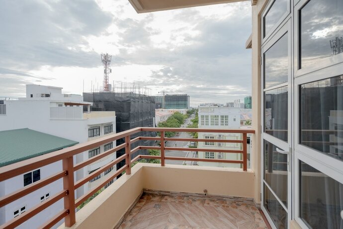 Imagen general del Hotel Three Inn. Foto 4