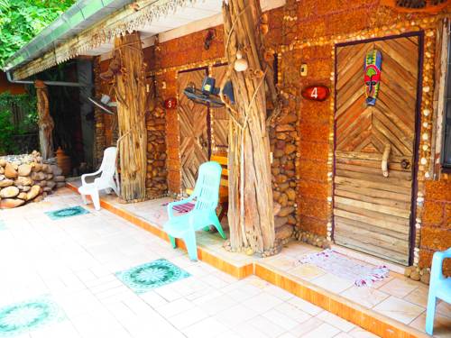 Imagen de la habitación del Hotel Three J Guesthouse. Foto 3