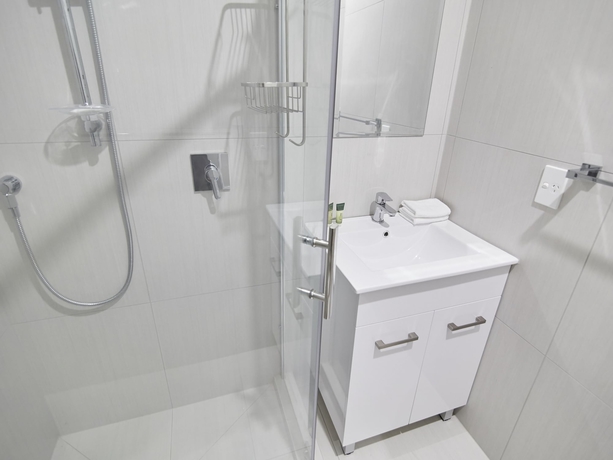 Imagen de la habitación del Hotel Three Palms Lodge. Foto 8