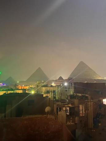Imagen general del Hotel Three Pyramids Hills INN. Foto 2