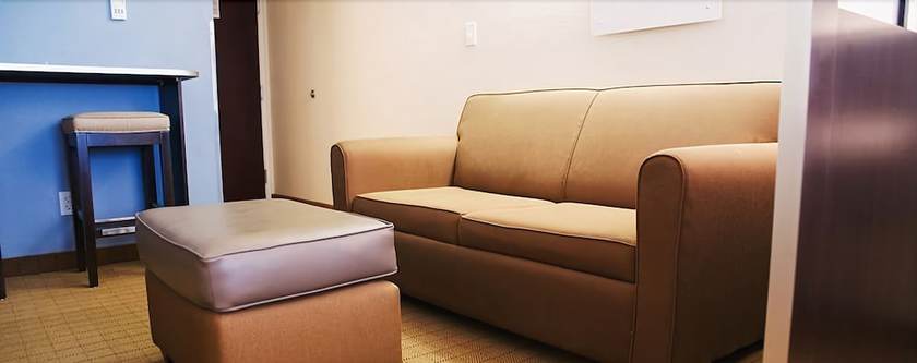 Imagen de la habitación del Hotel Three Rivers Inn And Suites. Foto 6