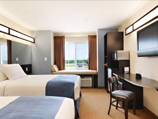 Imagen de la habitación del Hotel Three Rivers Inn And Suites. Foto 18