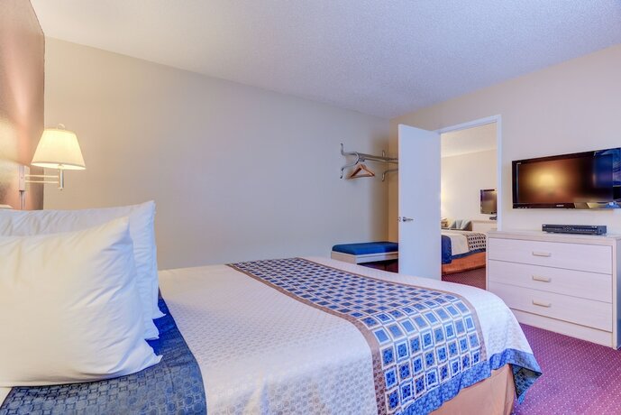 Imagen general del Hotel Three Rivers Inn. Foto 2