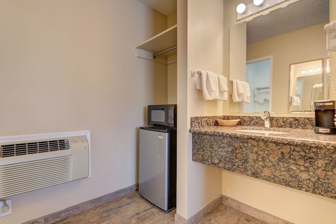 Imagen de la habitación del Hotel Three Rivers Inn. Foto 11