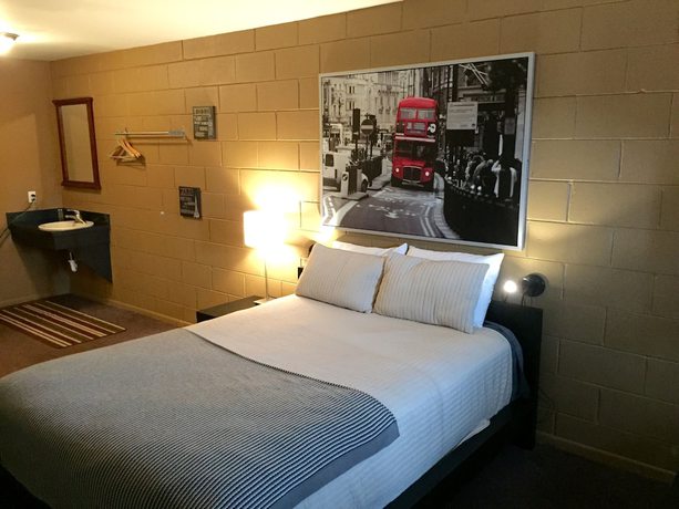 Imagen de la habitación del Hotel Three Rivers Motel. Foto 2