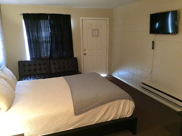 Imagen de la habitación del Hotel Three Rivers Motel. Foto 11