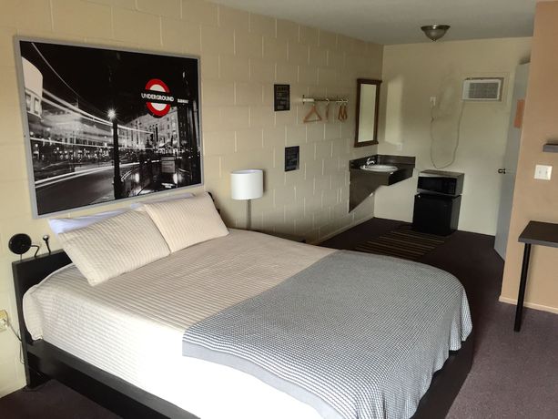 Imagen de la habitación del Hotel Three Rivers Motel. Foto 14