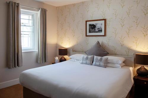 Imagen de la habitación del Hotel Three Salmons. Foto 4